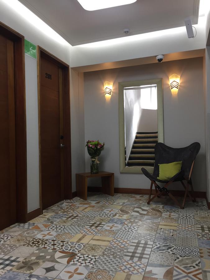 D'door Hotel 3*