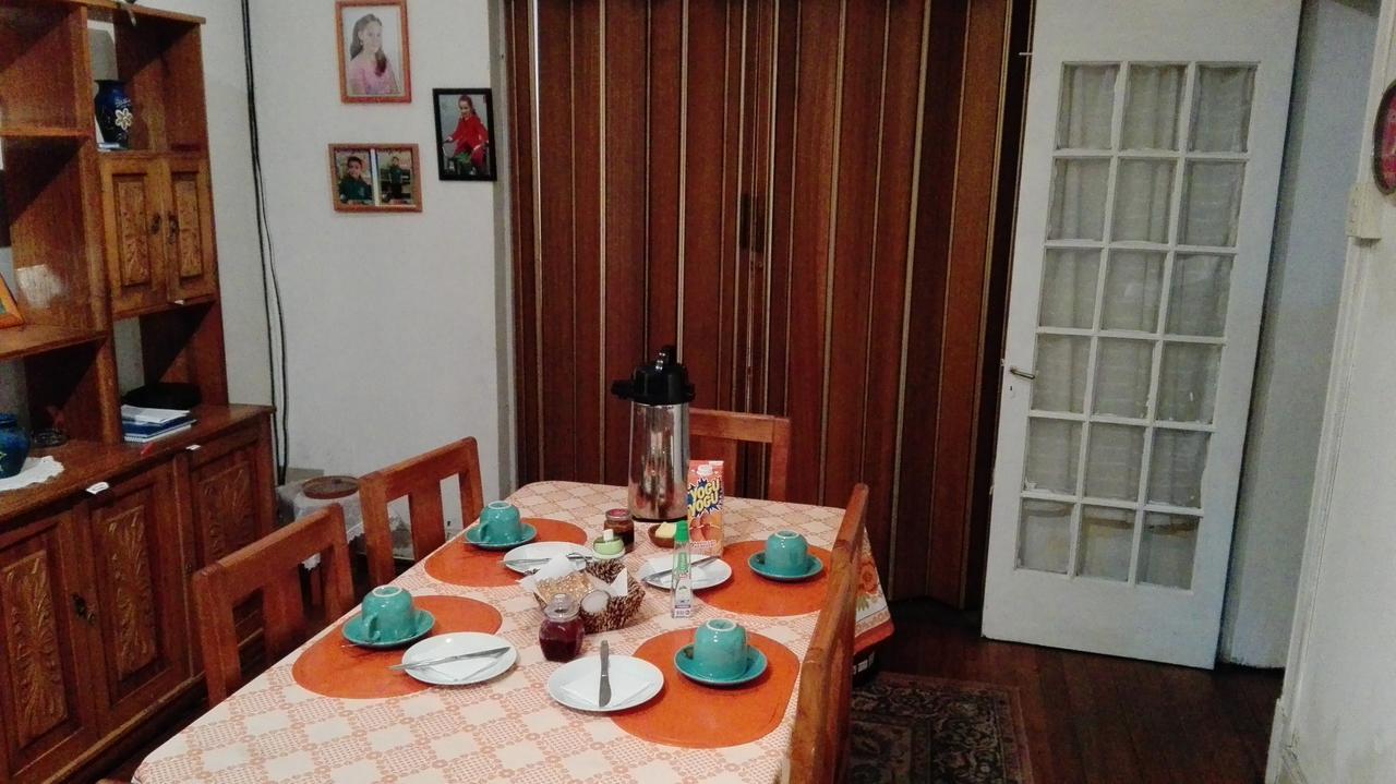 La Casa Almeyda Acomodação com café da manhã 