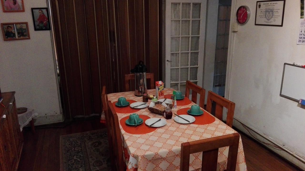 Acomodação com café da manhã  La Casa Almeyda