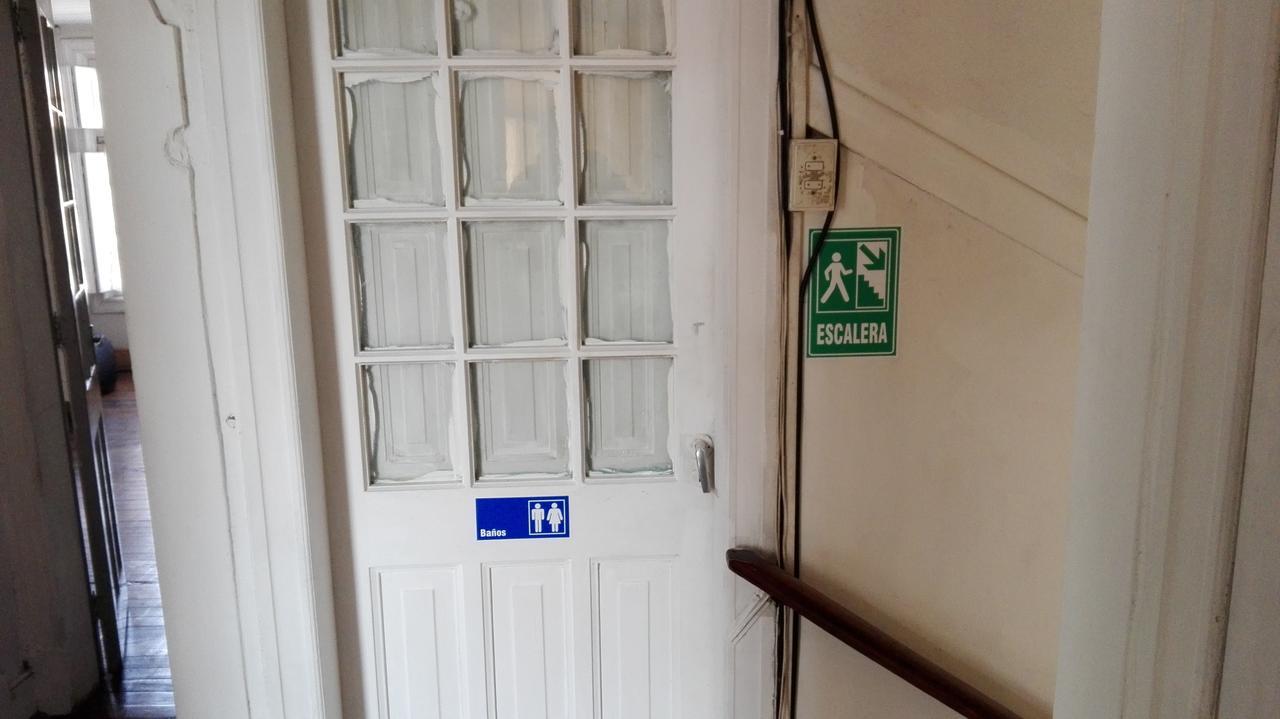 La Casa Almeyda Acomodação com café da manhã  *