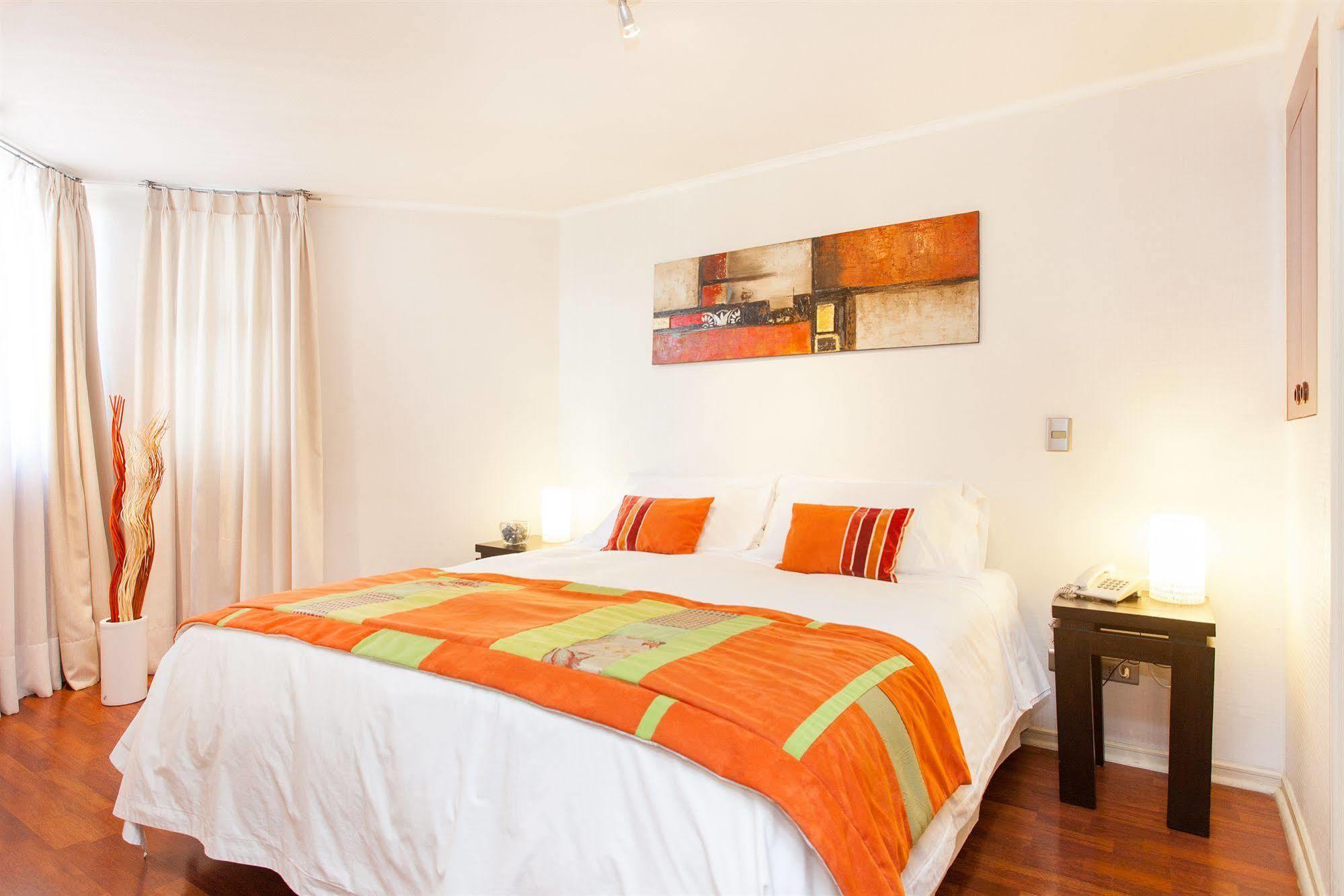 Apartahotel Lastarria 3*