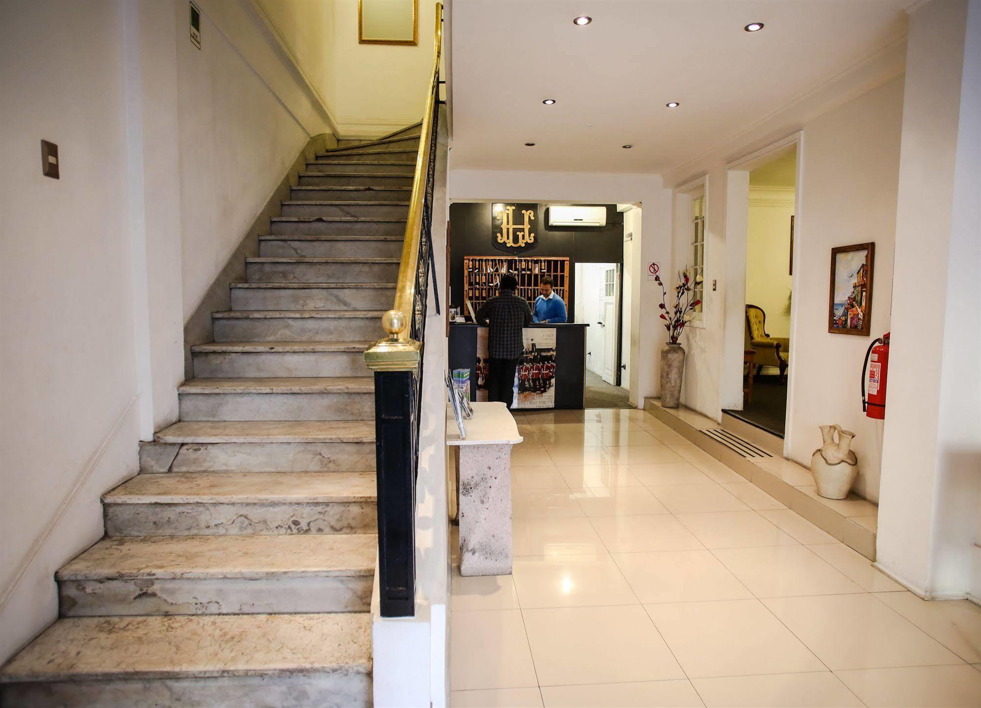 Plaza Londres 77 Hotel