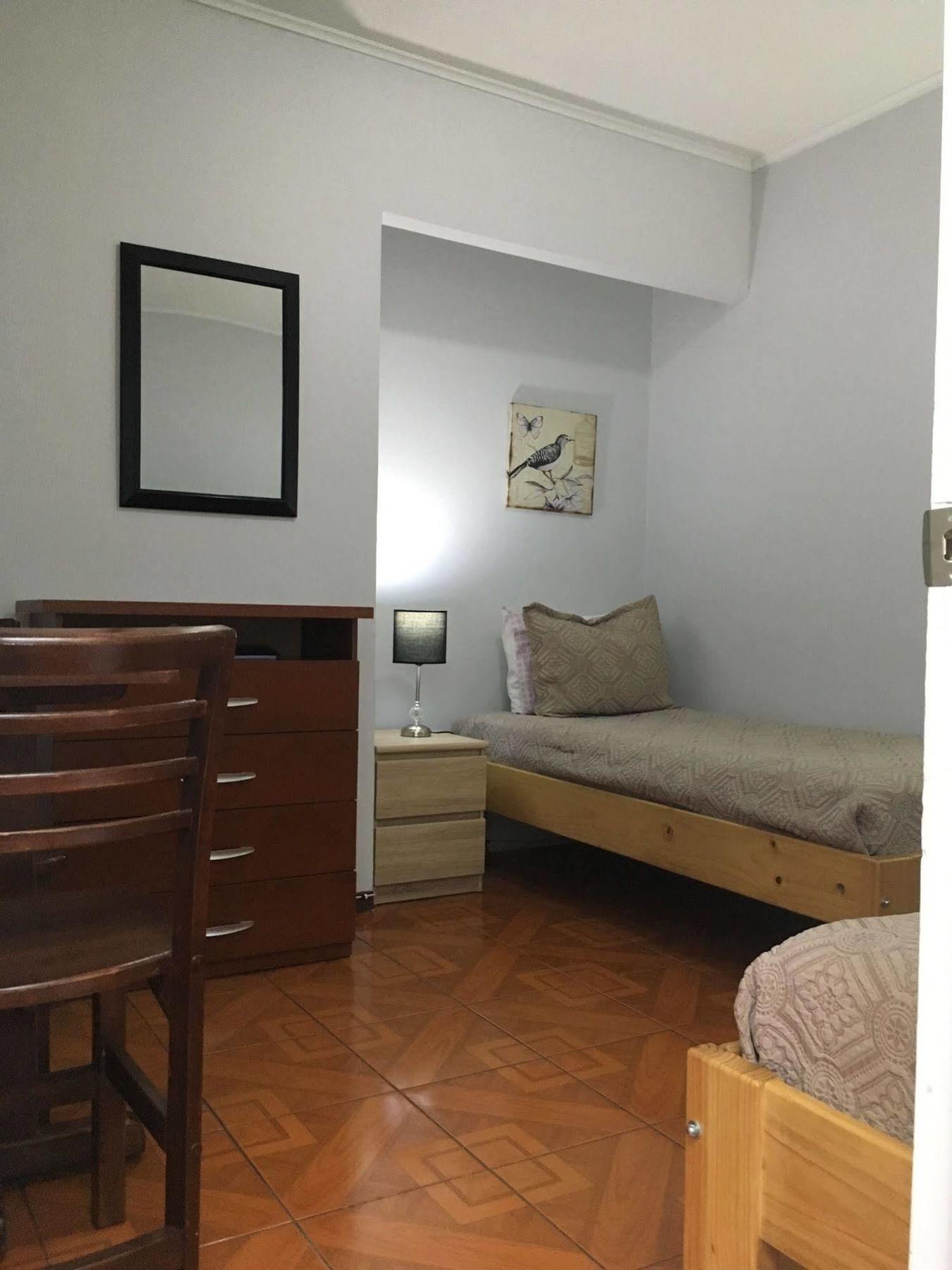Residencial Universitaria Hotel Santiago de Chile