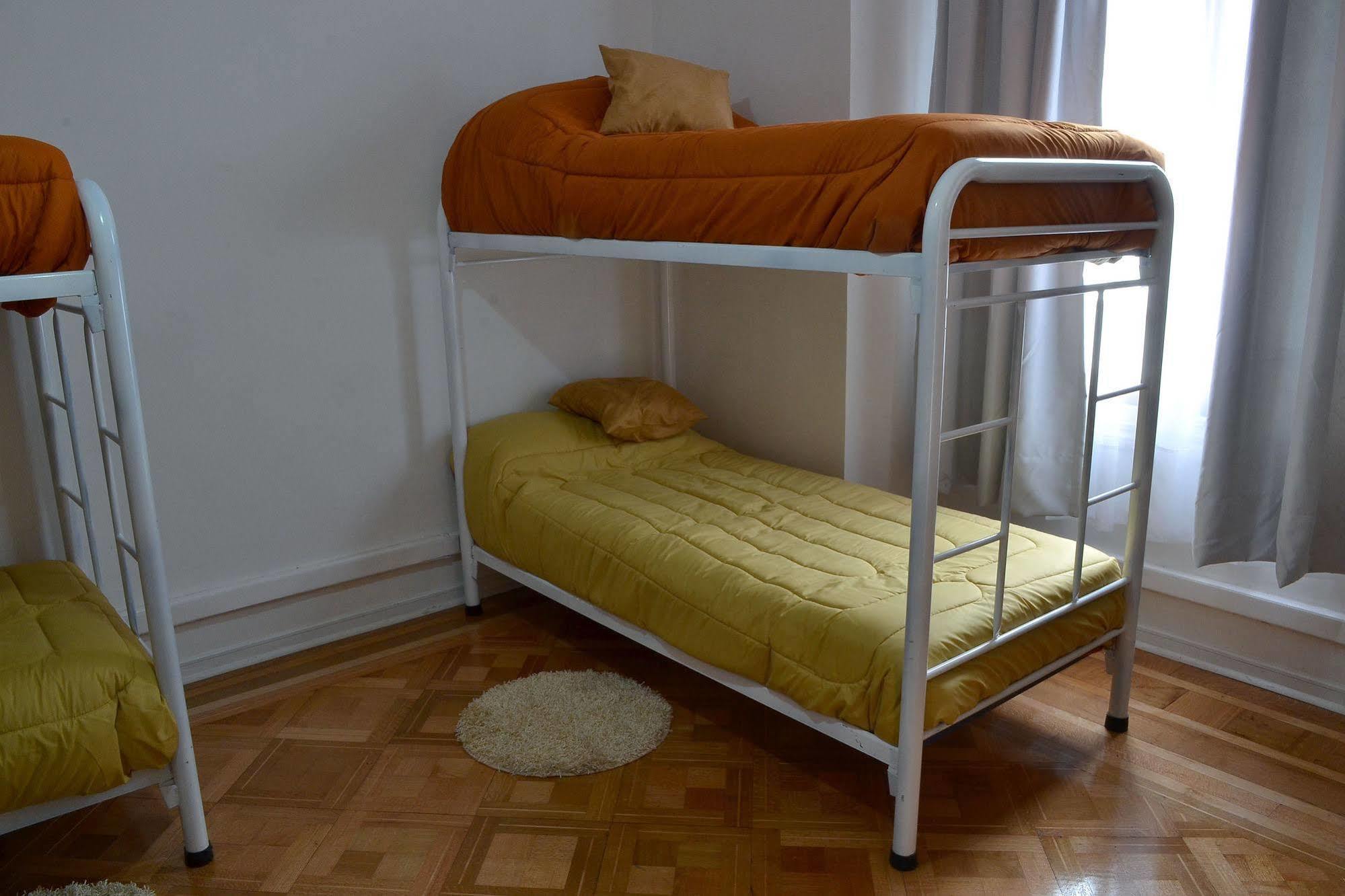 Casa Roble Boutique Hostal *