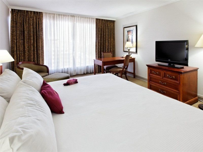 Crowne Plaza