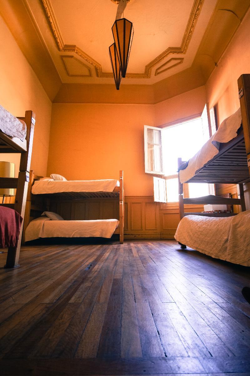 Hostal Happy House Santiago de Chile