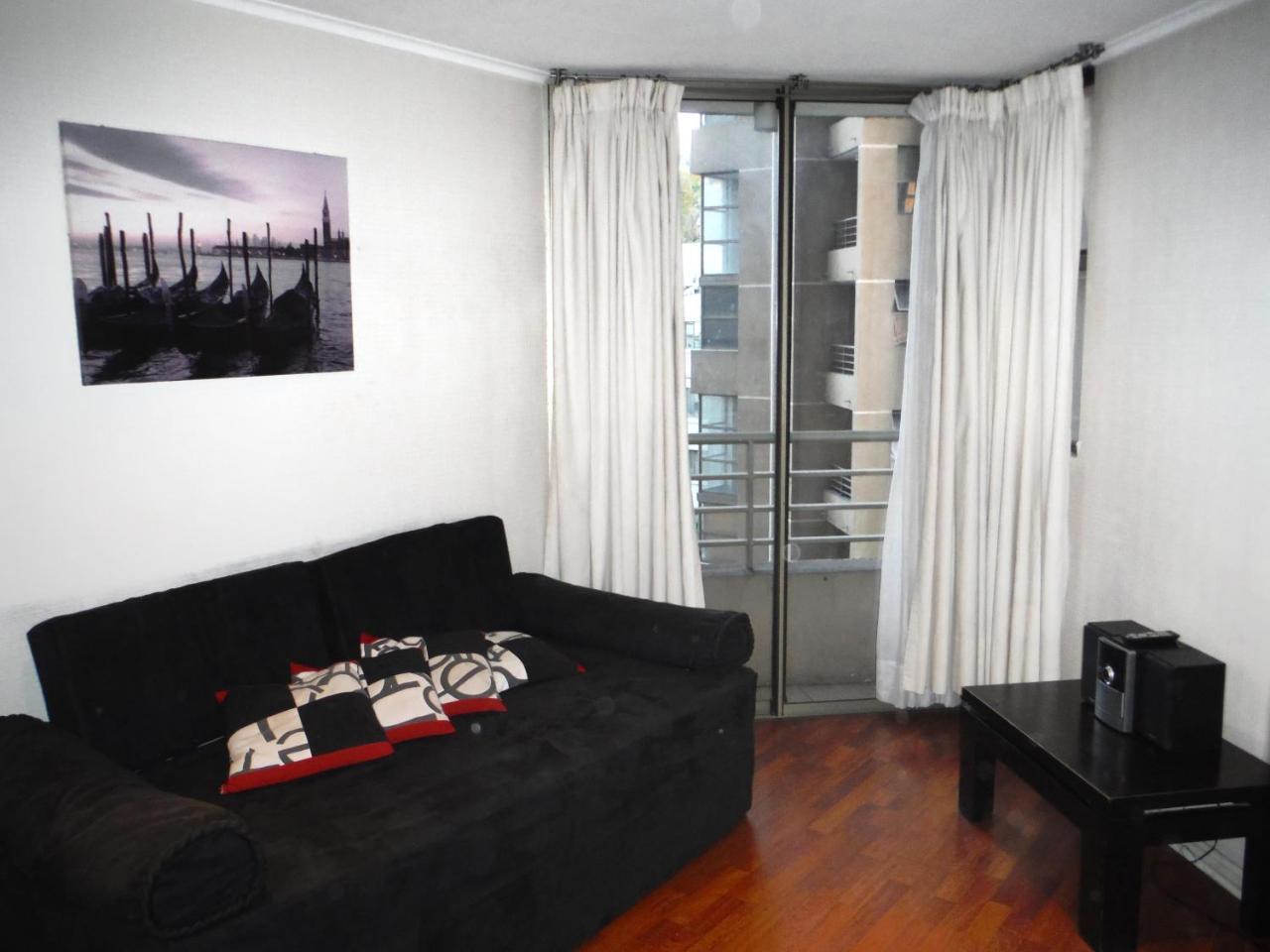 Apartahotel Lastarria 3*
