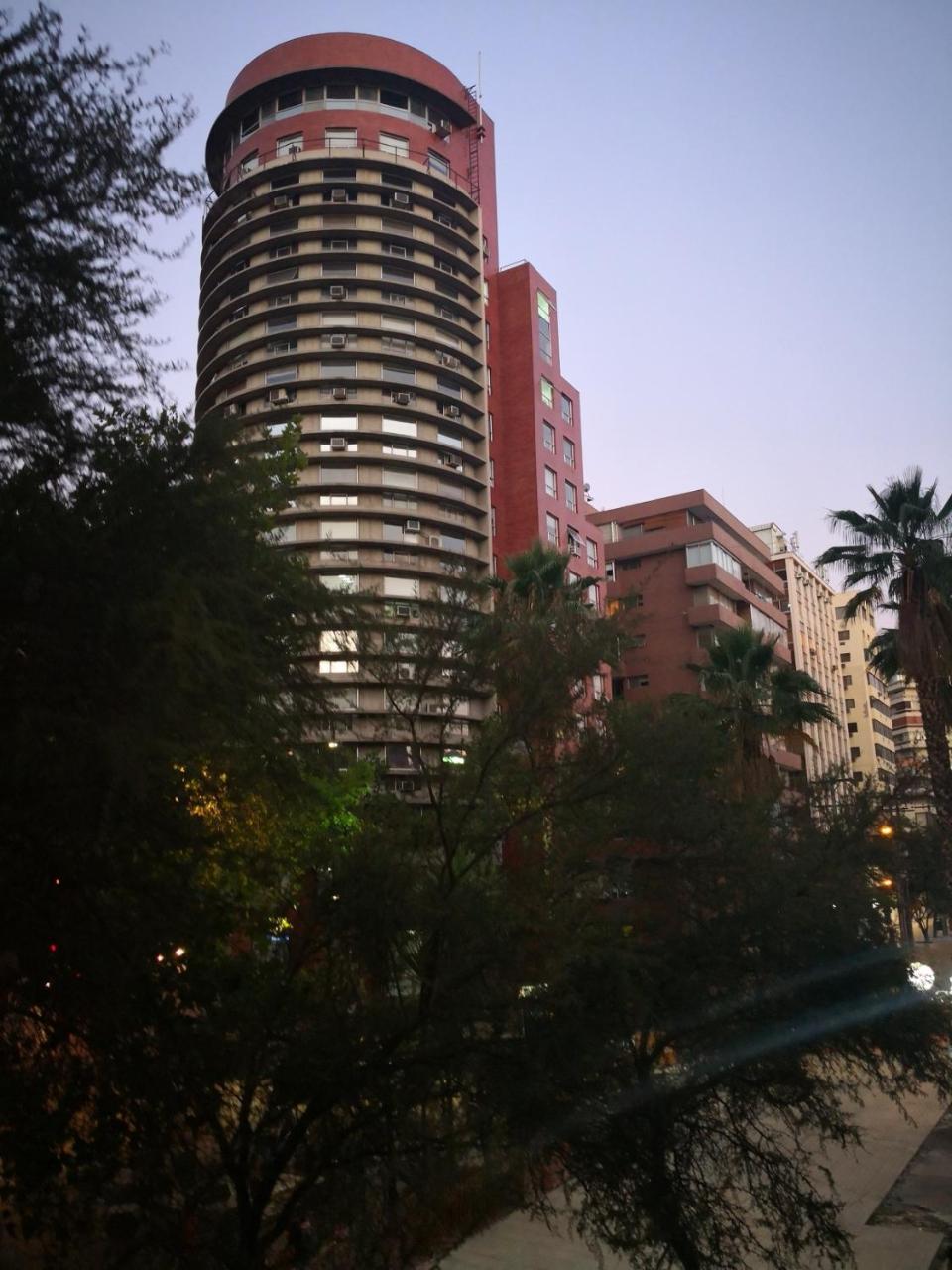 Lindo Departamento A Pasos Del Centro Comercial Costanera Center * Santiago de Chile