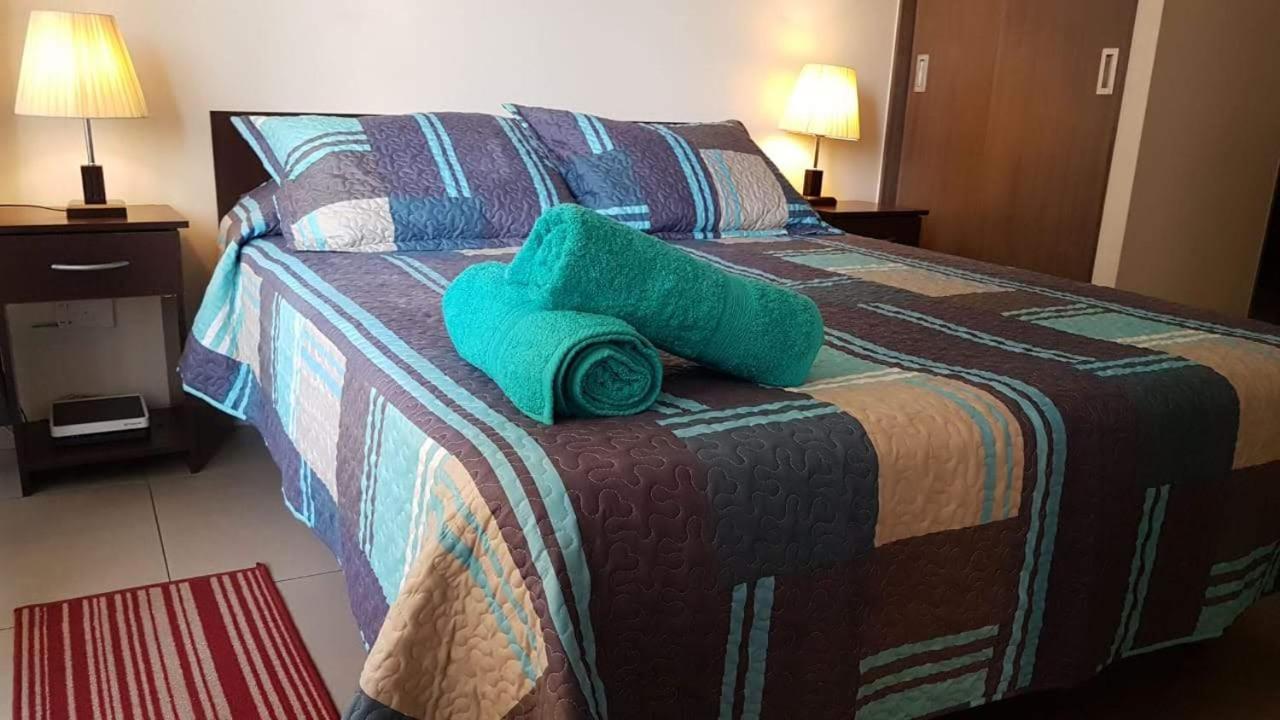 Apartamento Turistas Moneda 1617