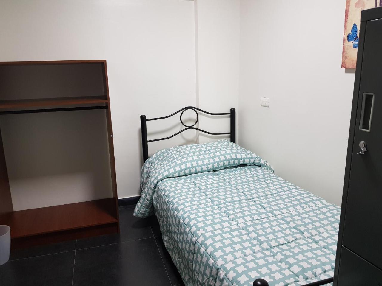 Hostal Colonial House Providencia *