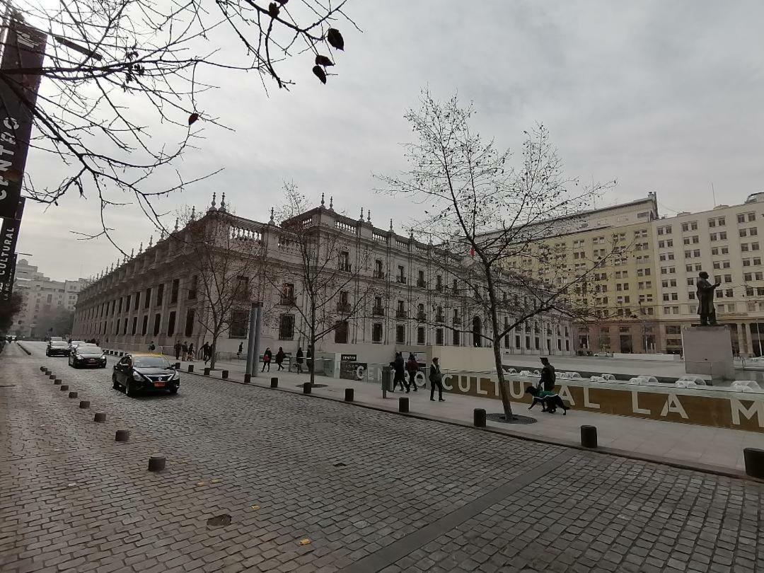 Moneda * Santiago