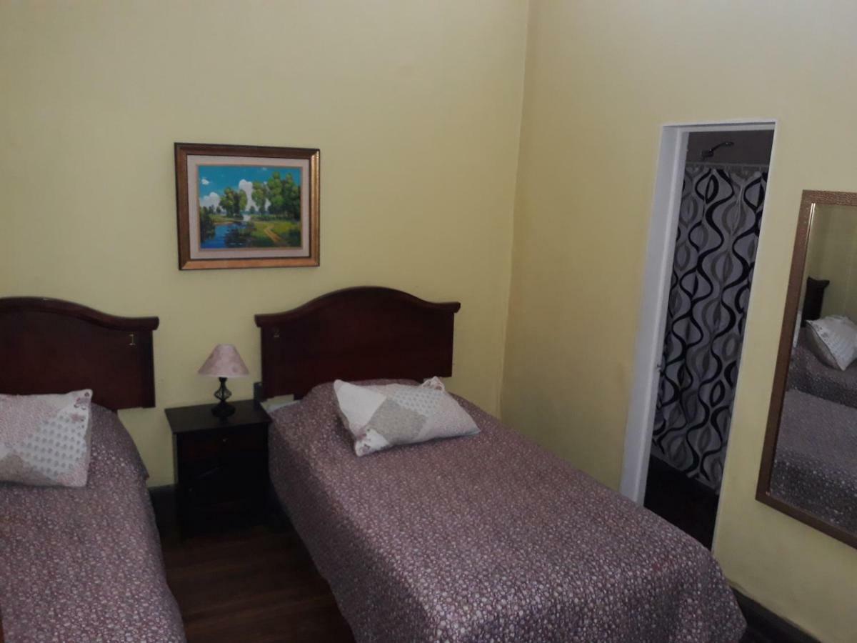 Albergue Residencial Praga *