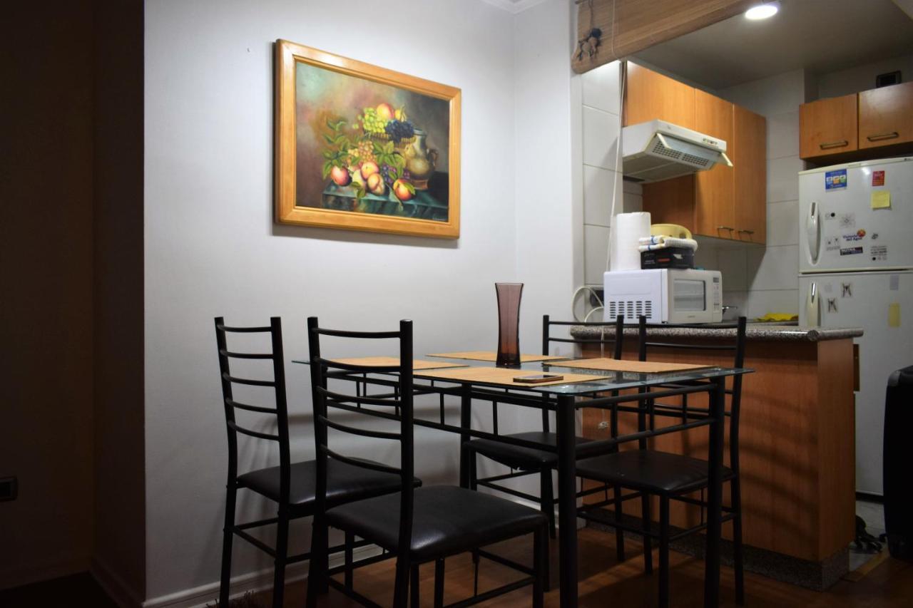 Dpto 1d 1b, Metro Bellas Artes, Equipado Full Con Wifi * Santiago de Chile