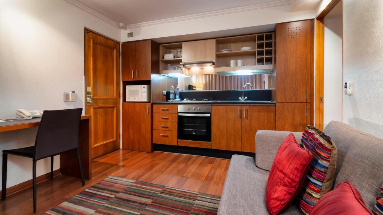 Time - Essential Aparthotel 3*