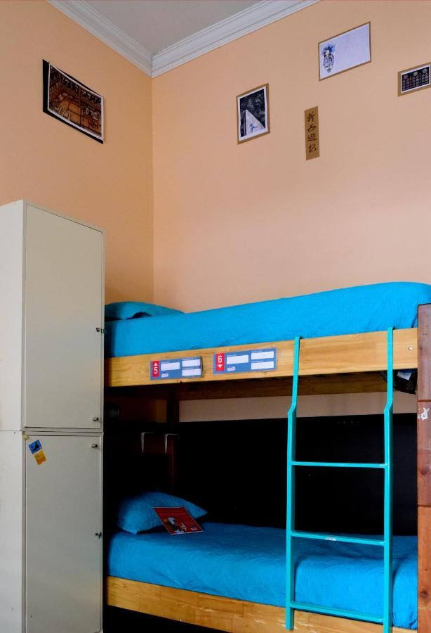 Backpackers Hostal *