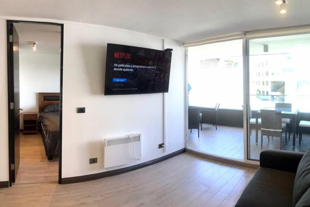 Acogedor Depto. A Un Costado De Clinica Condes Apartamento *