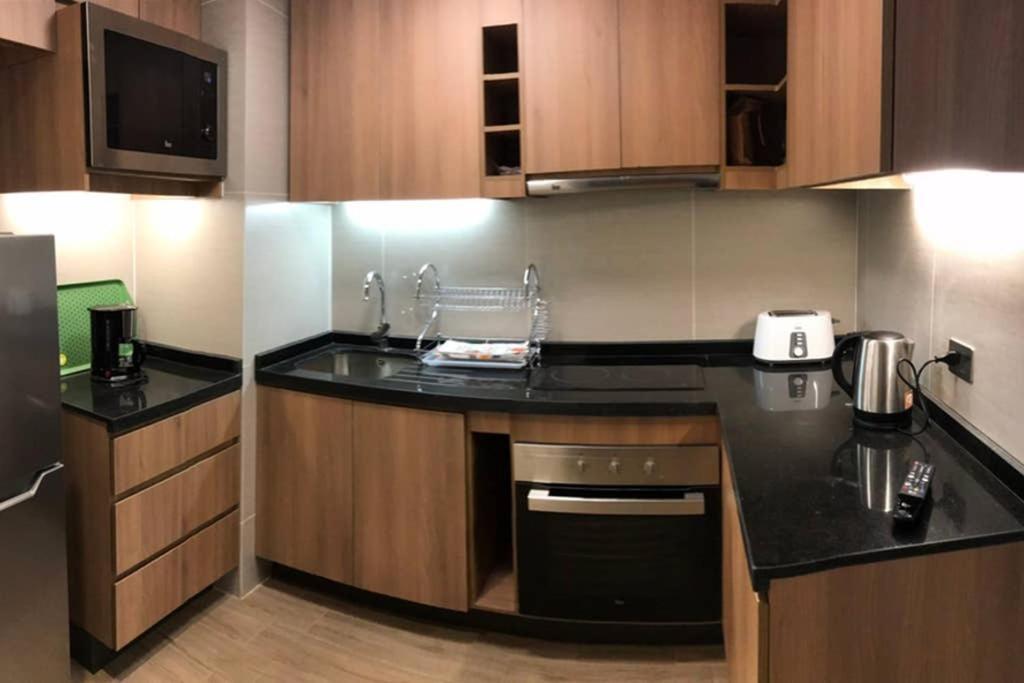 Acogedor Depto. A Un Costado De Clinica Condes Apartamento