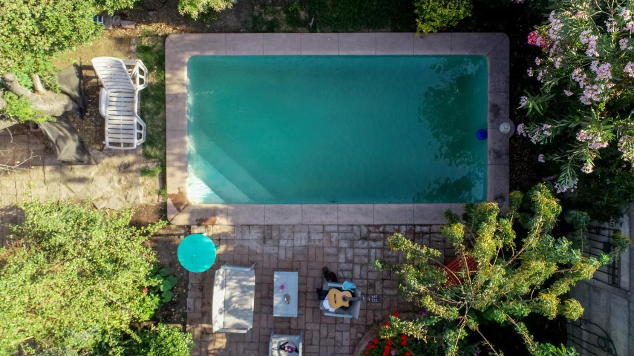 Hostal Casa Mondrian