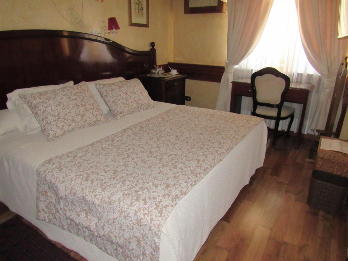 Hotel Ciudad De Vitoria Santiago de Chile