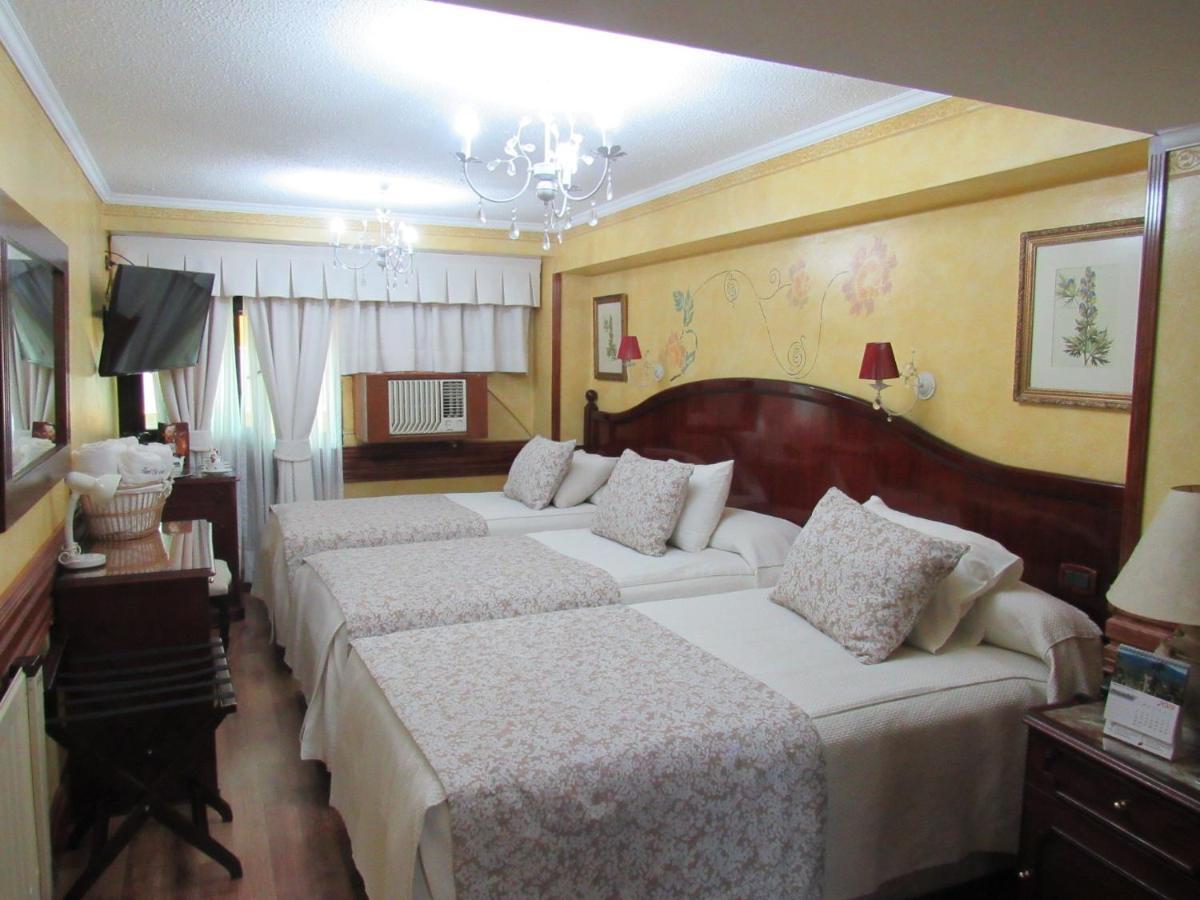 Hotel Ciudad De Vitoria Santiago de Chile