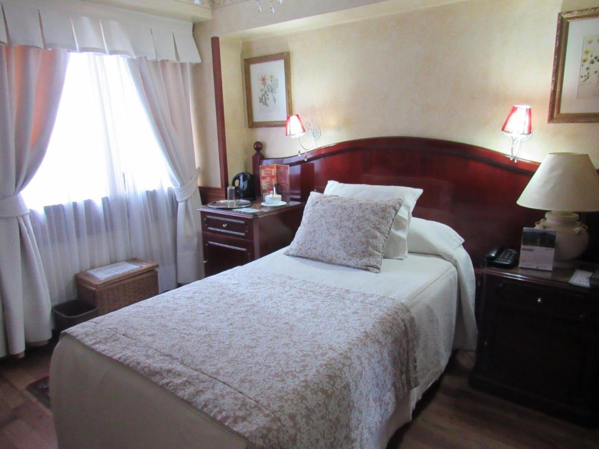 Hotel Ciudad De Vitoria Santiago de Chile
