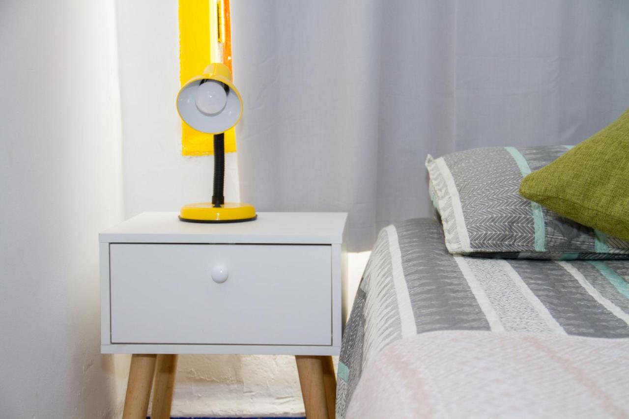Hostal Casa Mondrian *