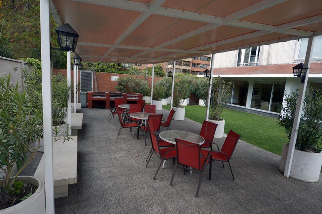 Condes, Excelentes - Alameda Apartamento