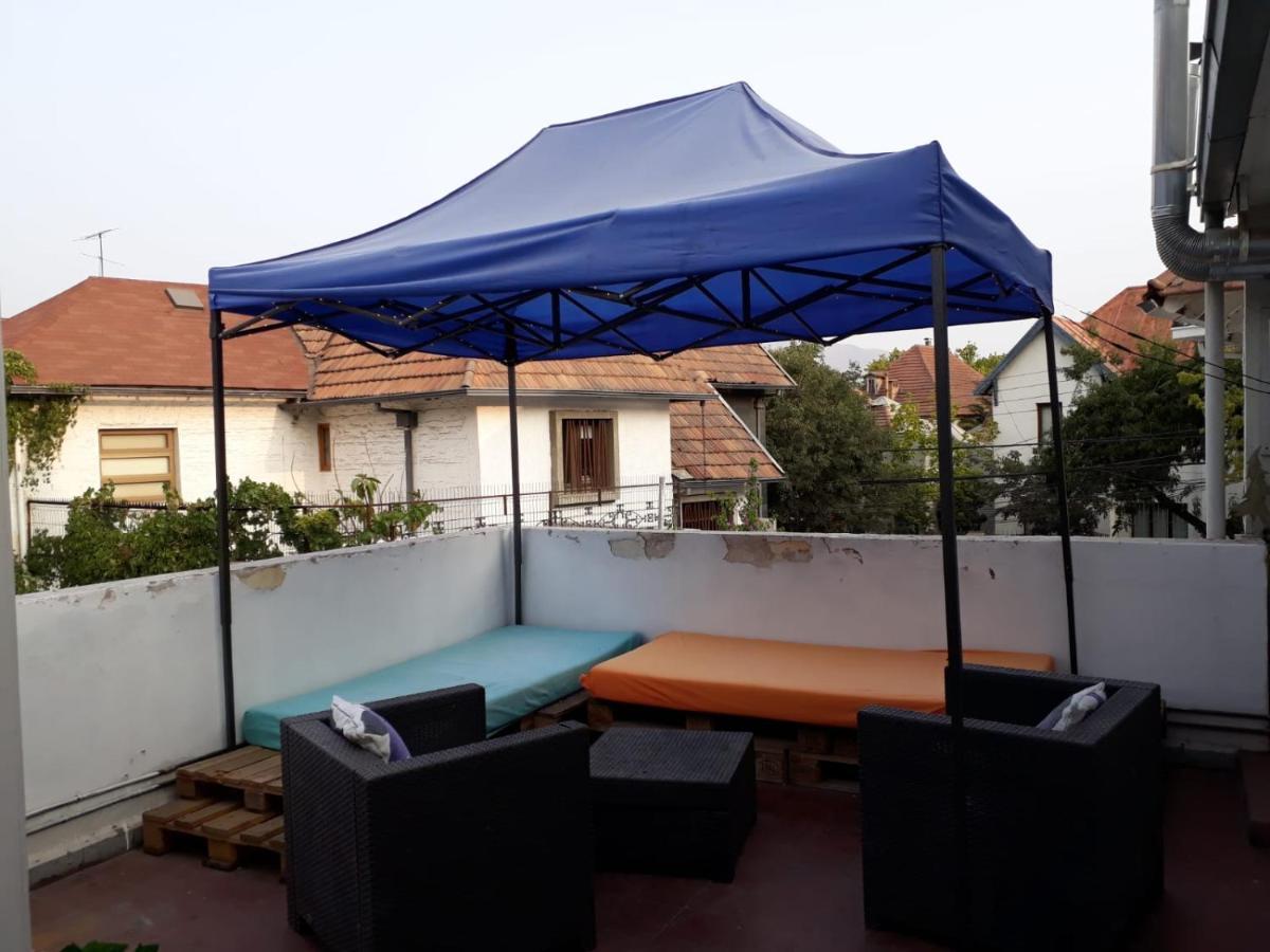 Hostal Colonial House Providencia *