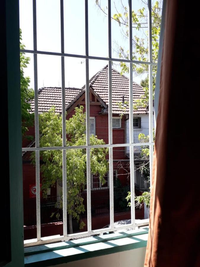 Hostal Colonial House Providencia *