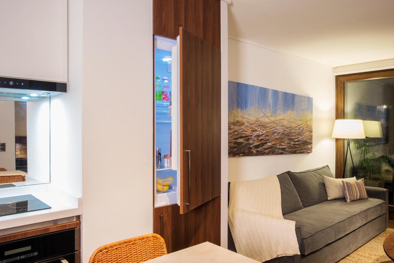 The Place Apartahotel 4*