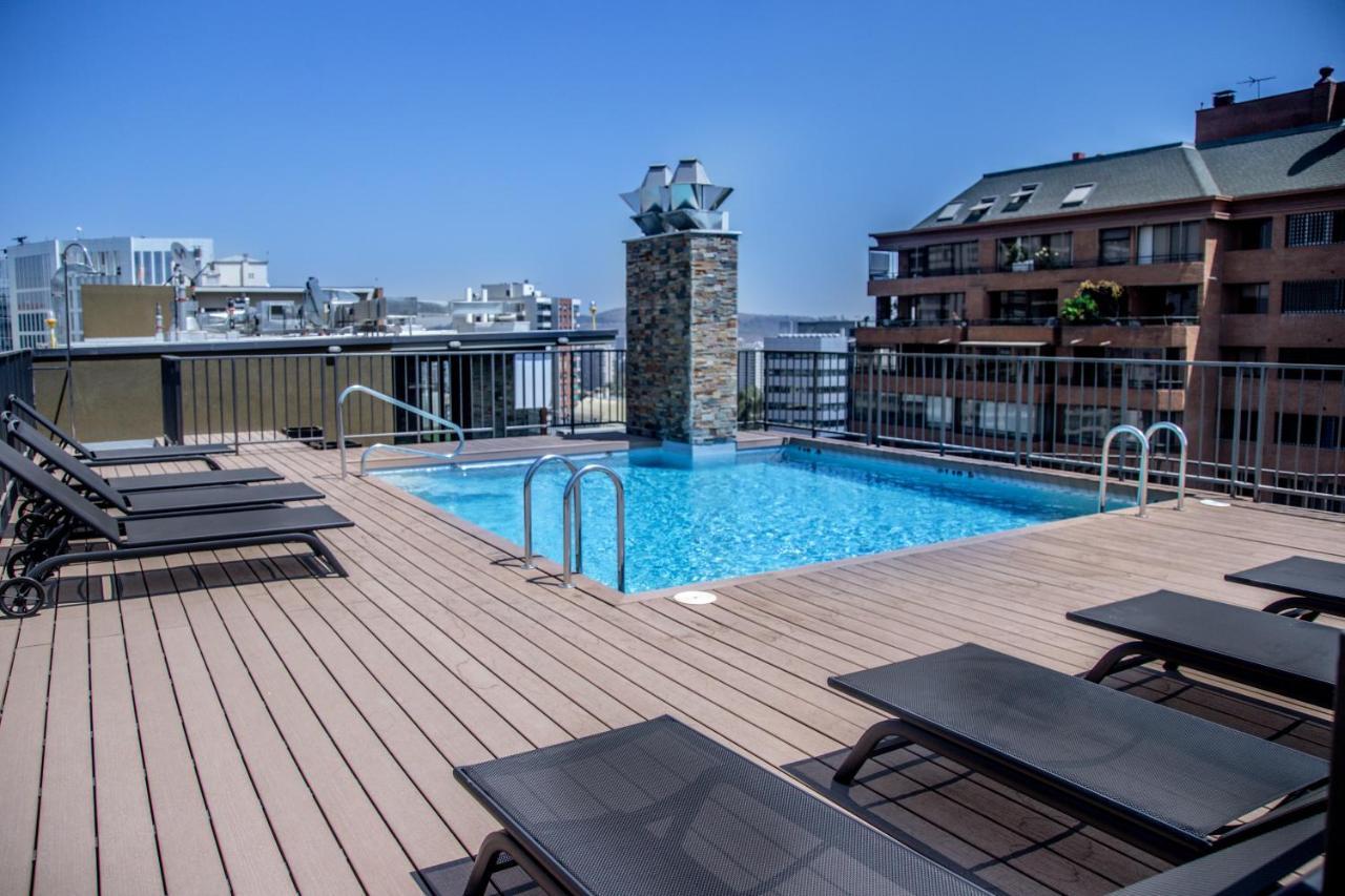 The Place 4*