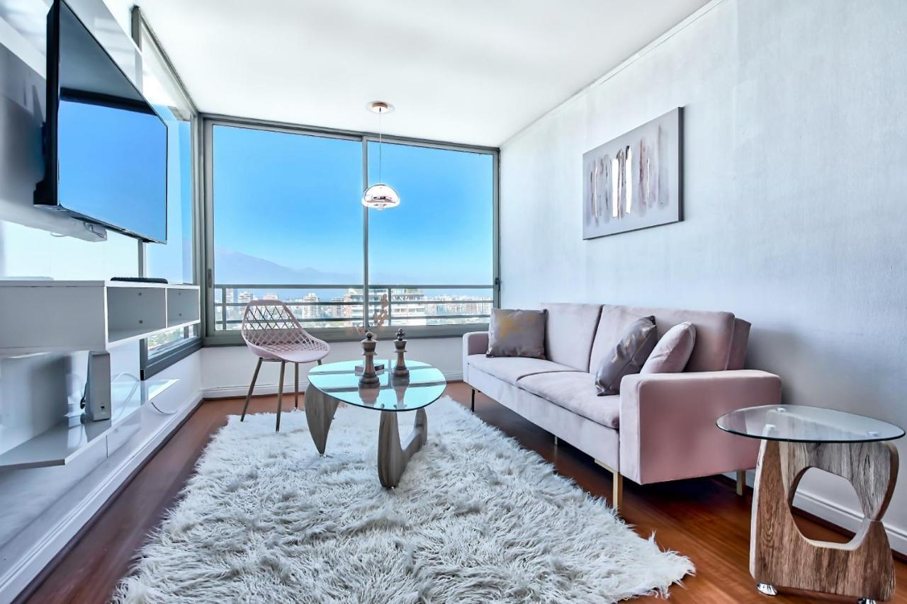 La Gloria - 1br, Mountain View, Pool, Gym, Mall * Santiago