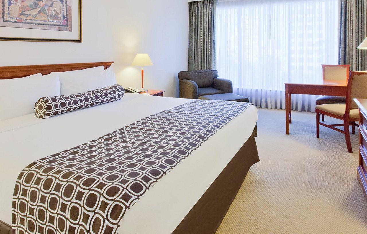 Crowne Plaza Hotel