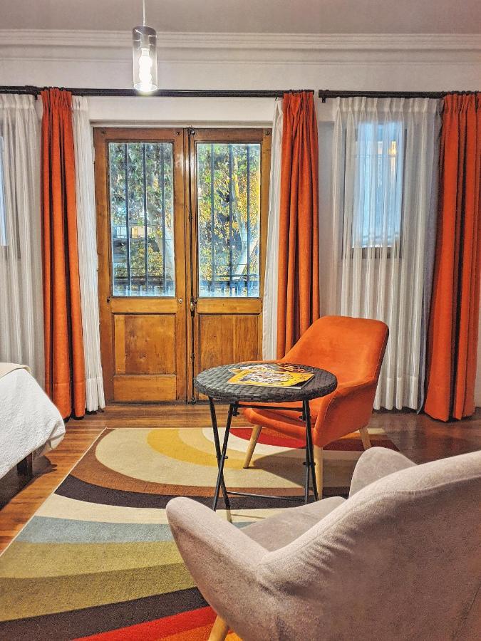 Hostel Boutique Casa La Barca Santiago