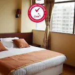 Hotel 198