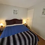 Avenue Suites