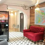 Hom I Moderno Depto Con Encanto En Barrio Lastarria