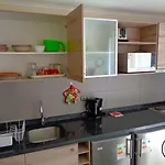 R&V Apartments