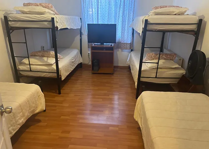 Hostal Estadio Nacional