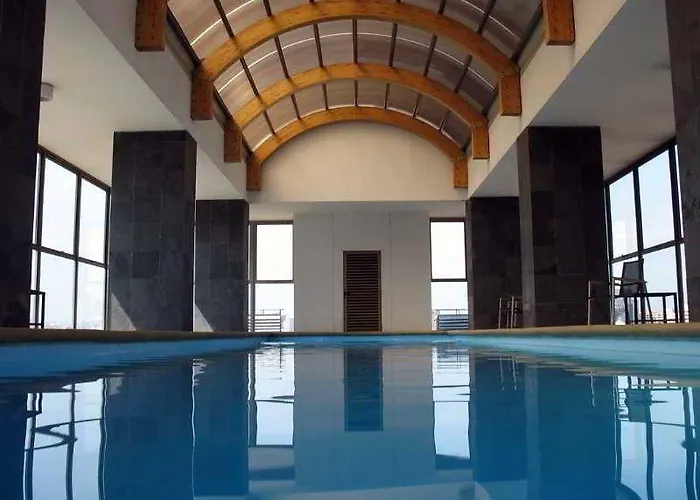 Ams Apartments Huerfanos