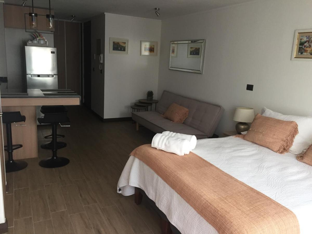 Depto Estoril Clinica Condes * Santiago