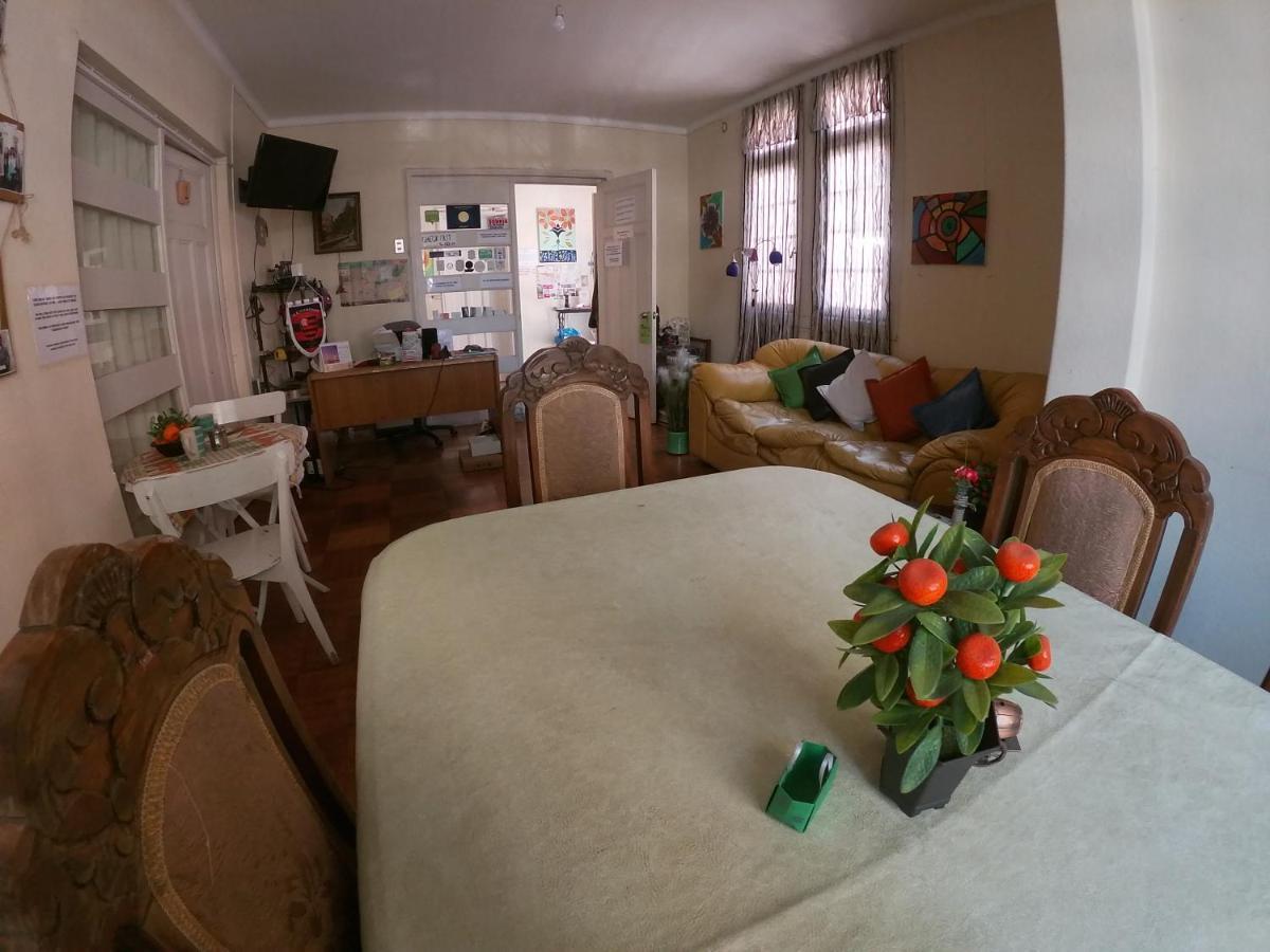 Residencial De'l Tata Hostal