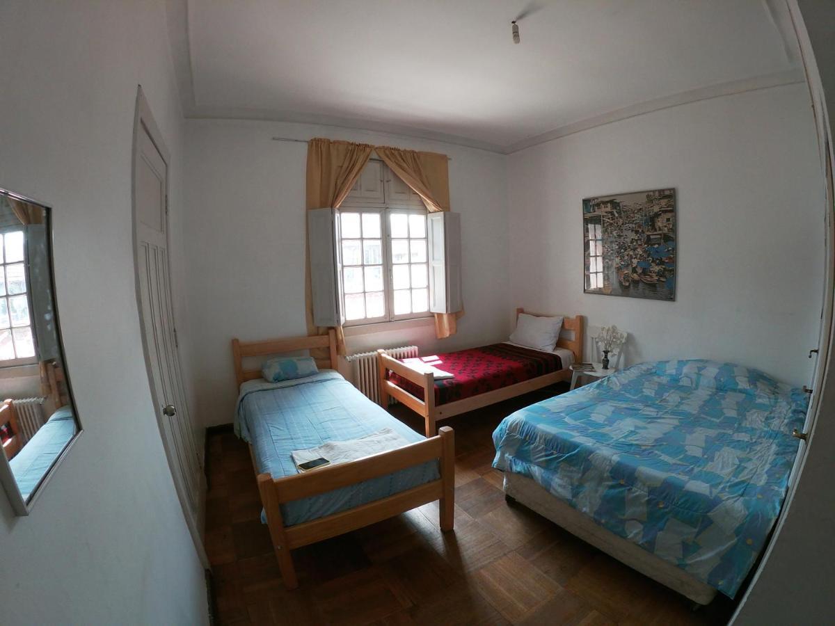 Hostal Residencial De'l Tata *