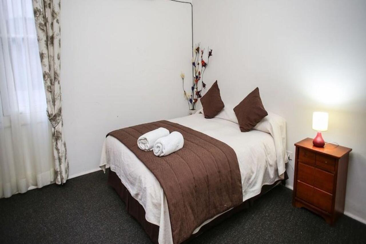 Plaza Londres 77 Hotel 3*