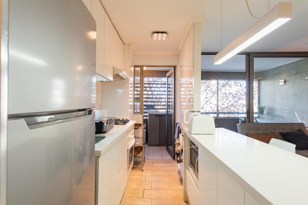 Vitacura Zen 2br W/ Parking, Wifi, Gym & Mall