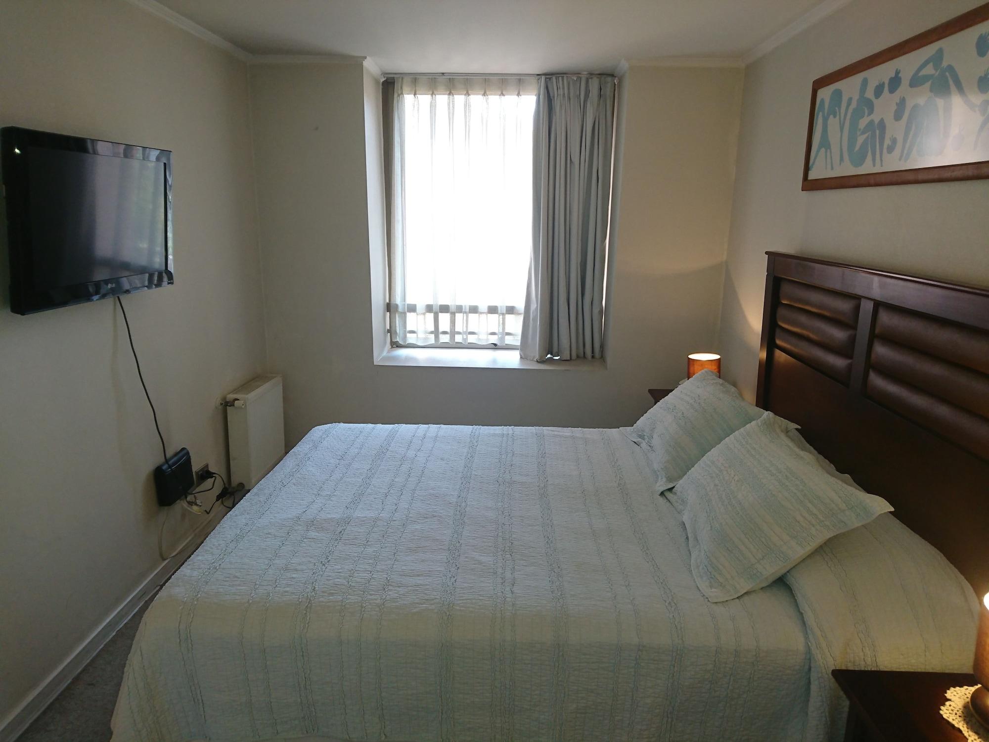 At Roger De Flor Aparthotel 3*