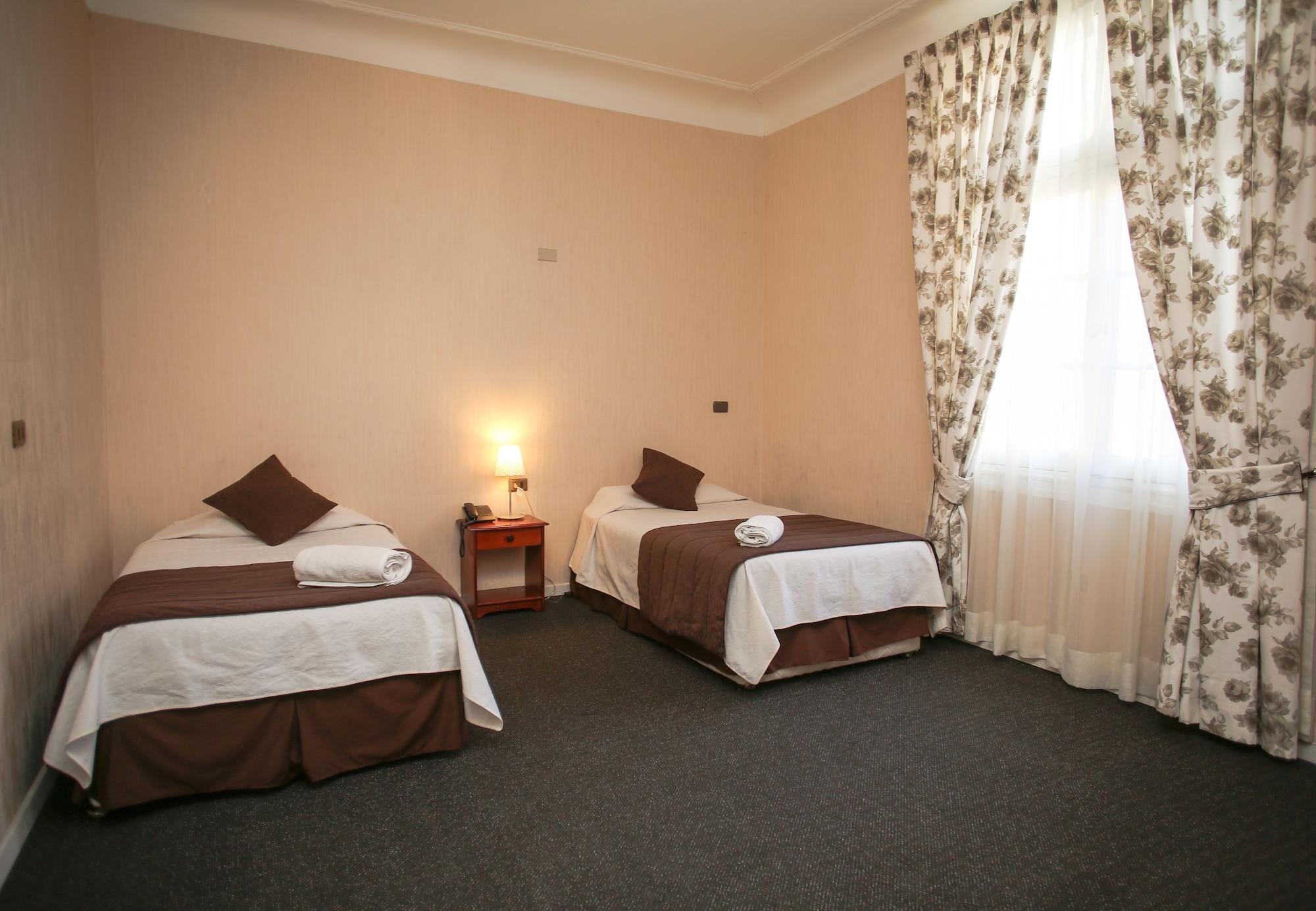 Plaza Londres 77 Hotel Santiago