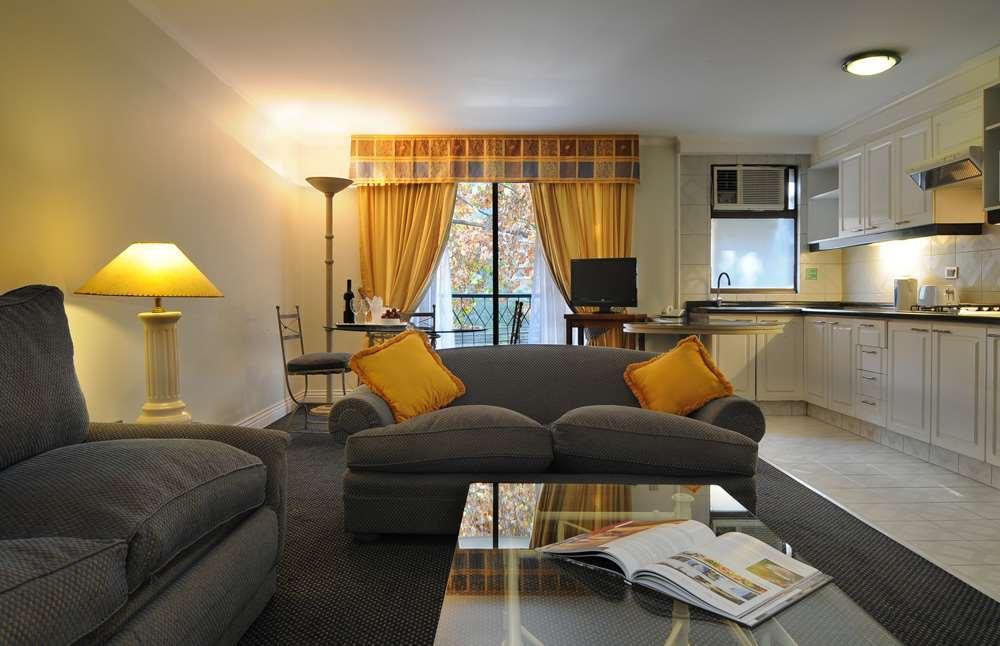 Park Plaza 3*