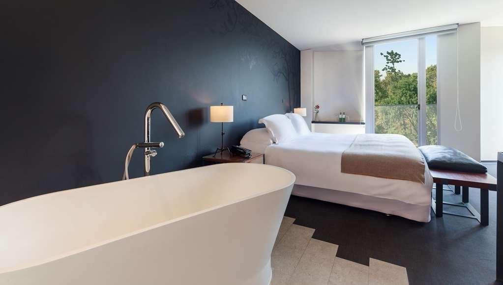 Hotel Ismael Santiago