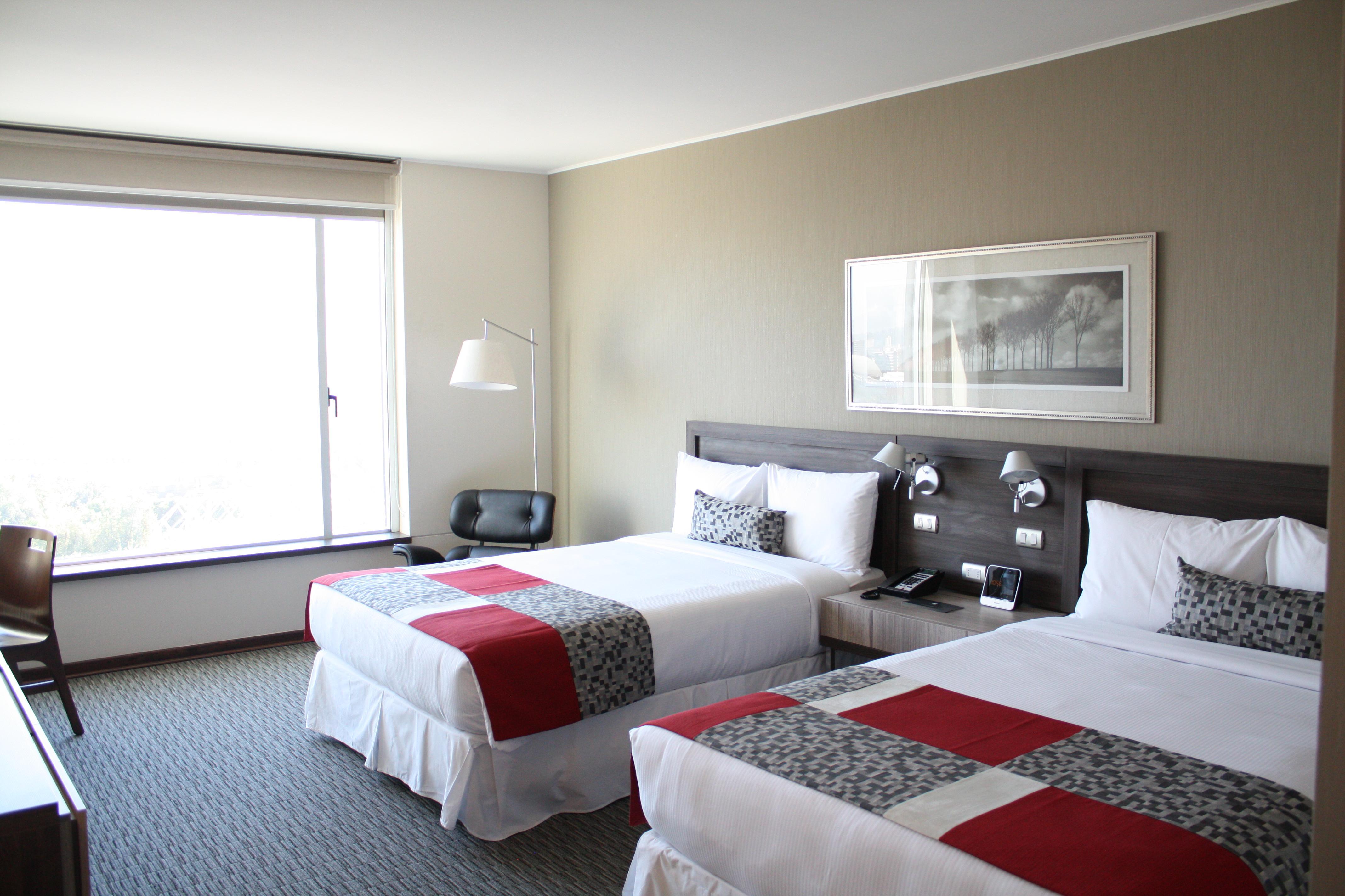 Hotel Plaza El Bosque Nueva Condes 4*